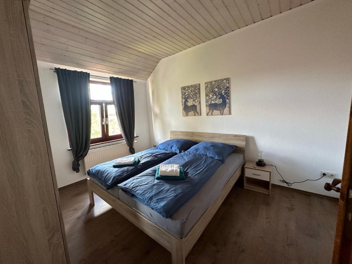98qm Im Villenviertel - Voll Ausgestattet Mit Balkon Und Kamin - Wlan Gratis Apartment Wilhelmshaven