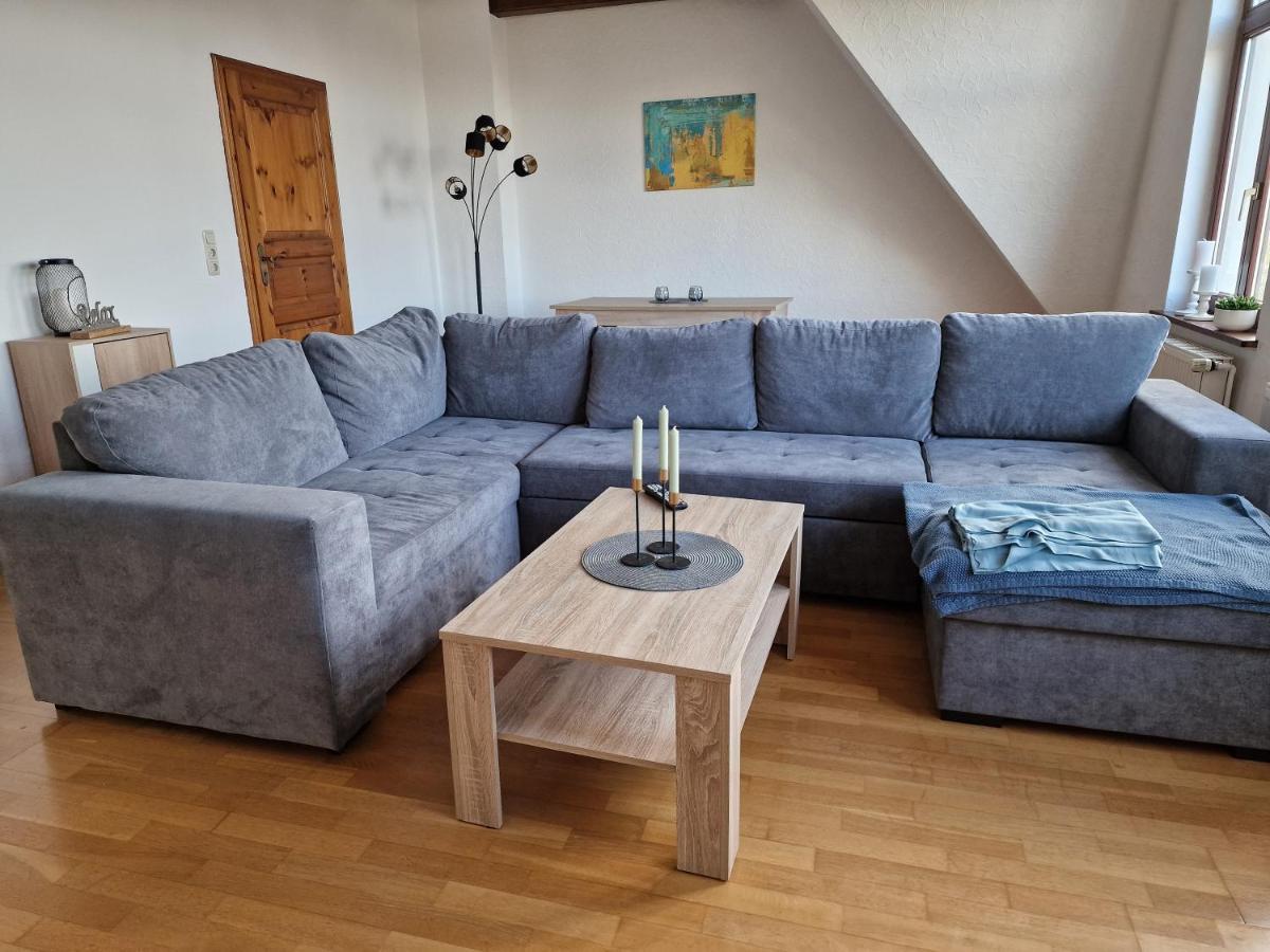 98qm Im Villenviertel - Voll Ausgestattet Mit Balkon Und Kamin - Wlan Gratis