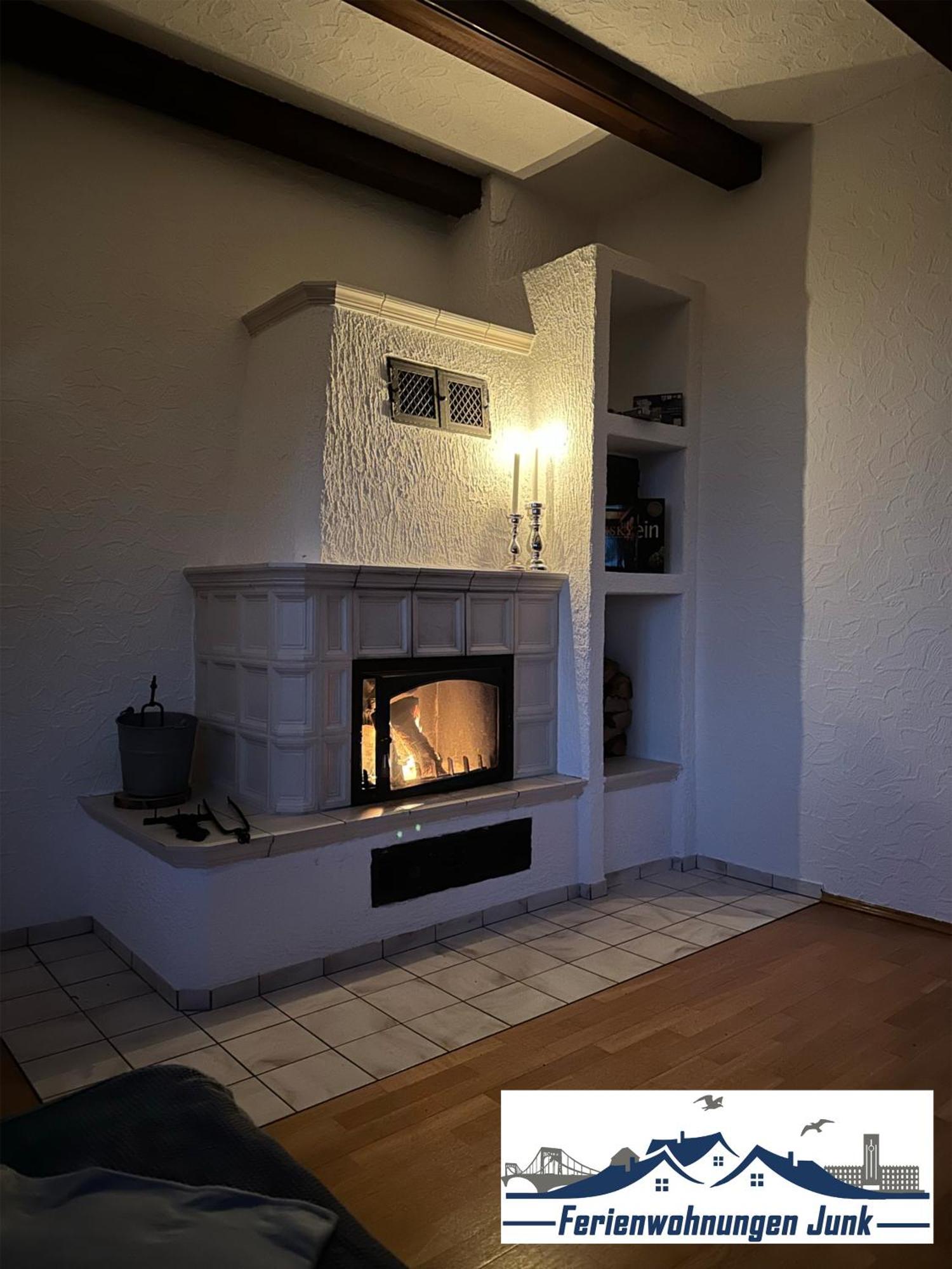 Apartment 98qm Im Villenviertel - Voll Ausgestattet Mit Balkon Und Kamin - Wlan Gratis